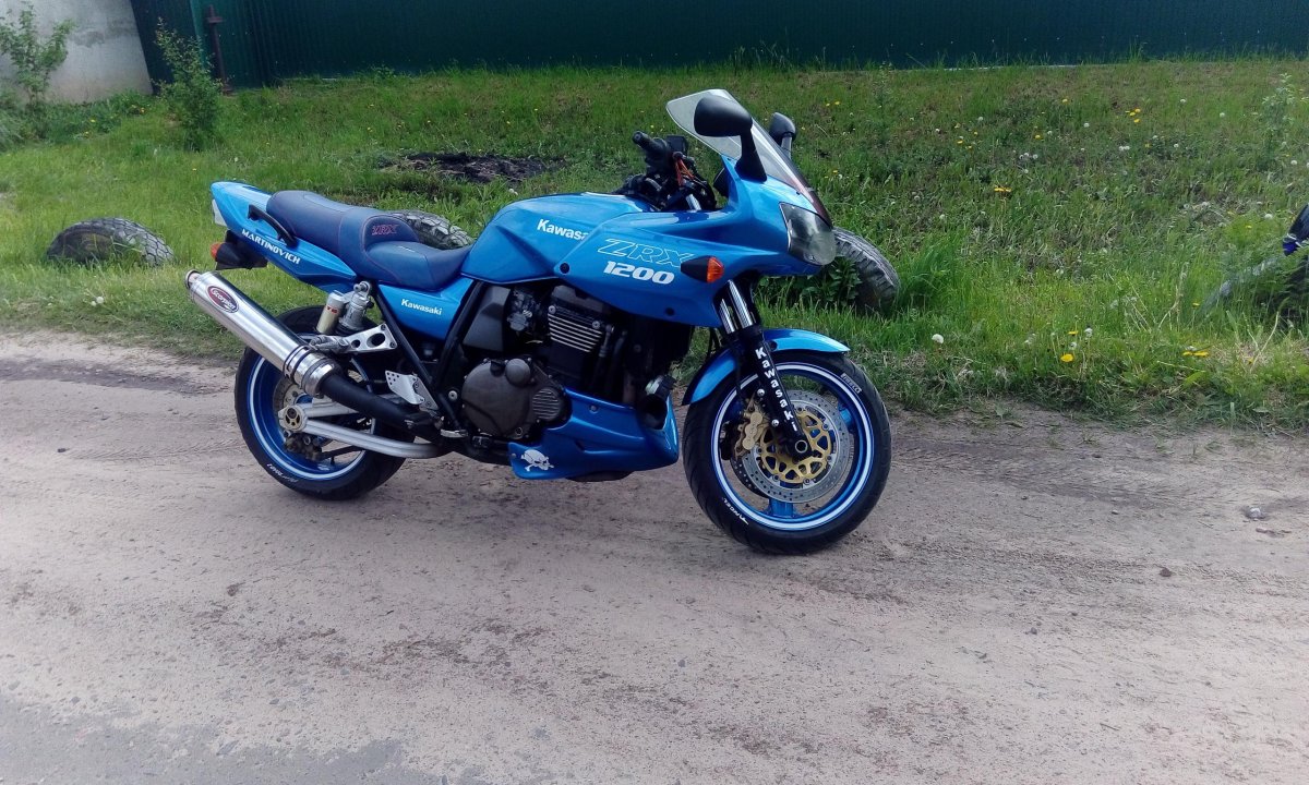 Kawasaki спорт турист