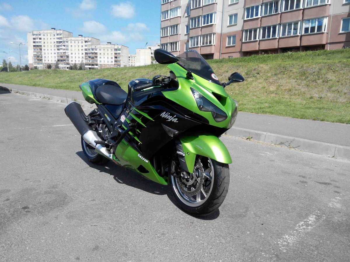 Kawasaki ZZR 1400 ZX 14r