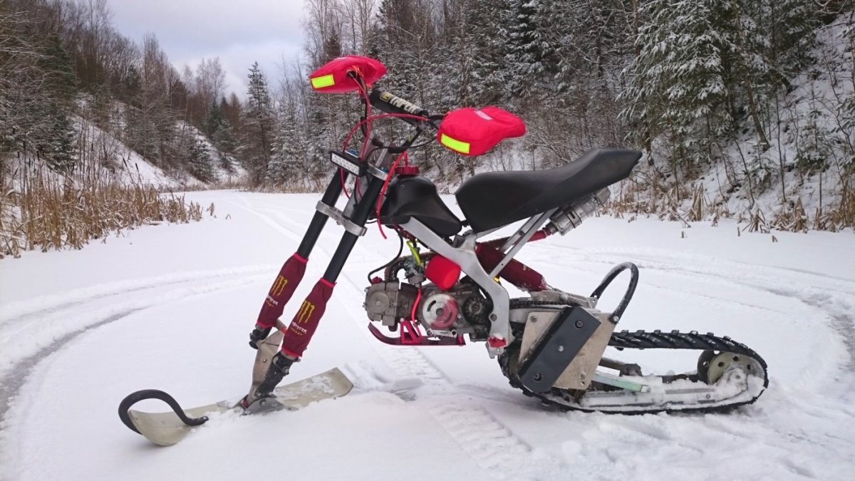 Снежный велосипед Snowbike