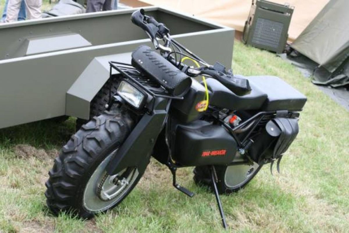 Мотоцикл ROKON Trail-Breaker.