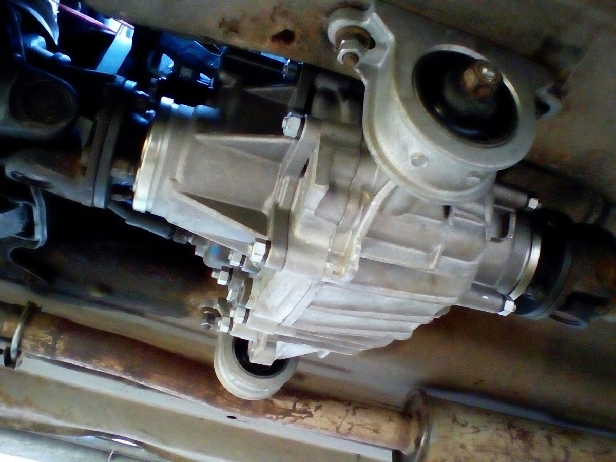 Коробка и раздатка Нива 2121