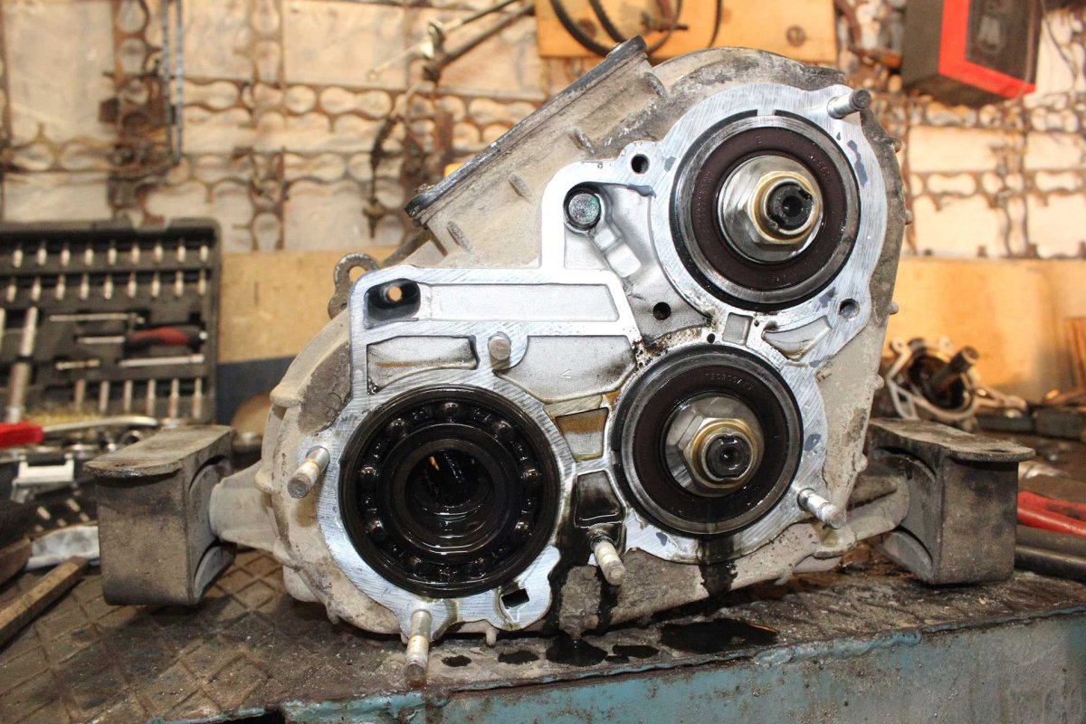 Раздатка Нива 2123