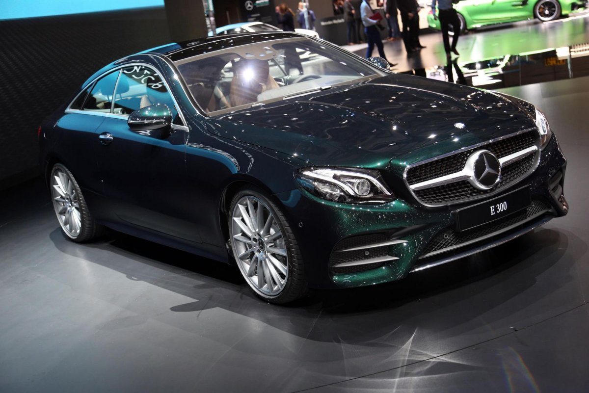 Mercedes Benz e300 Coupe