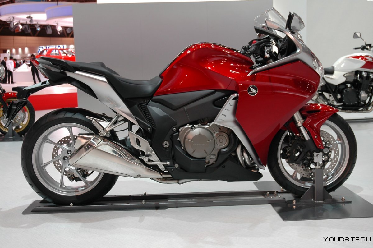 VFR 1200