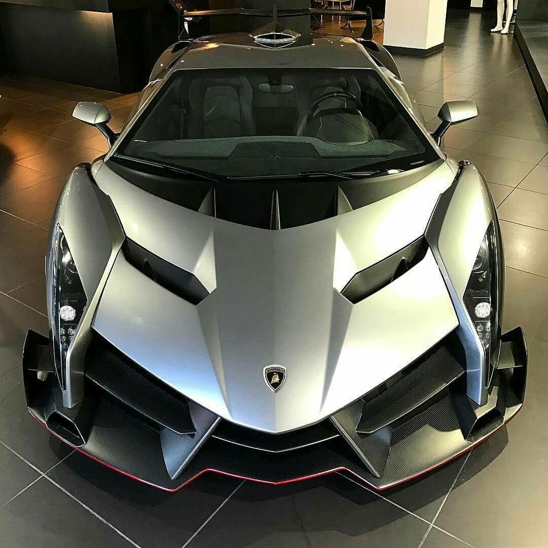 Ламборджини авентадор Veneno