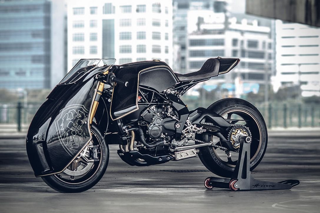 Мото MV Agusta 800 brutale Custom