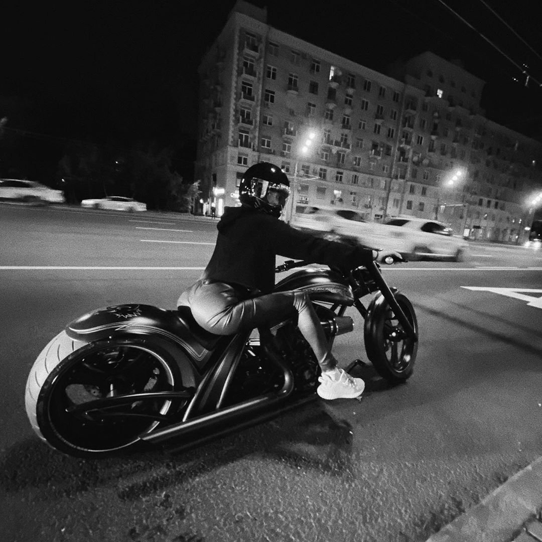 Мотоцикл Тимати БМВ