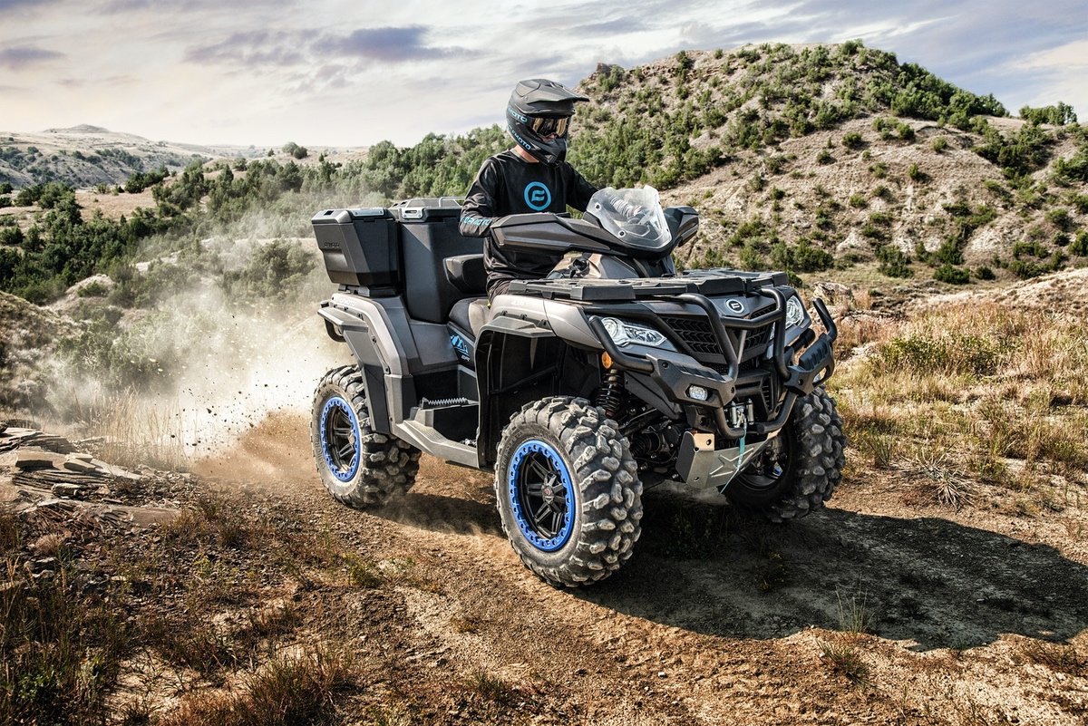 Квадроцикл CFMOTO CFORCE 1000