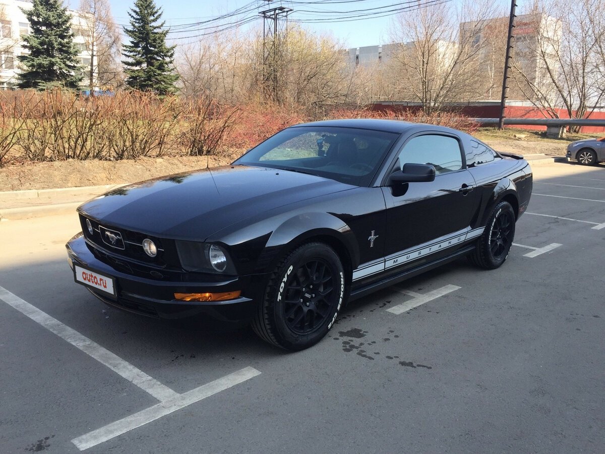 Ford Mustang v 2005