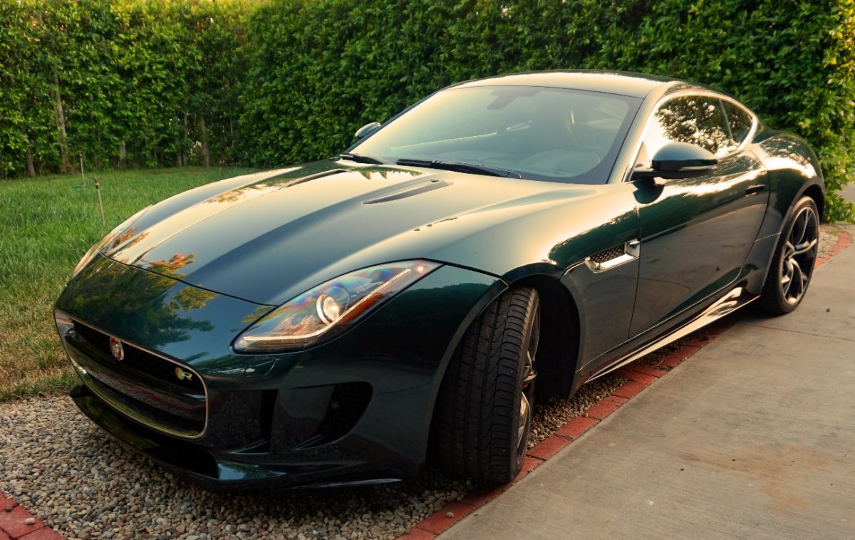Jaguar f-Type Racing Green