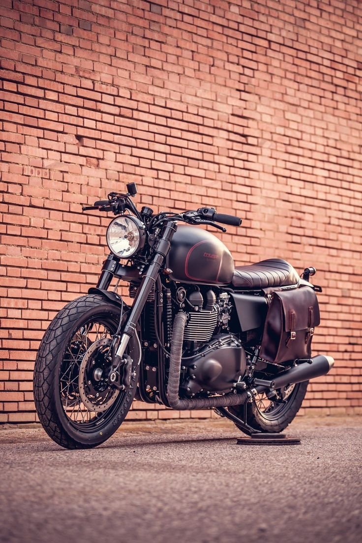 Мотоцикл Triumph Bonneville t100 Black