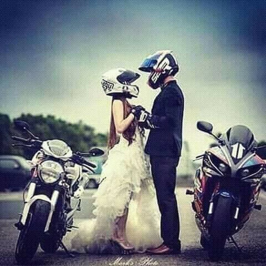 Свадебная фотосессия на мотоцикле