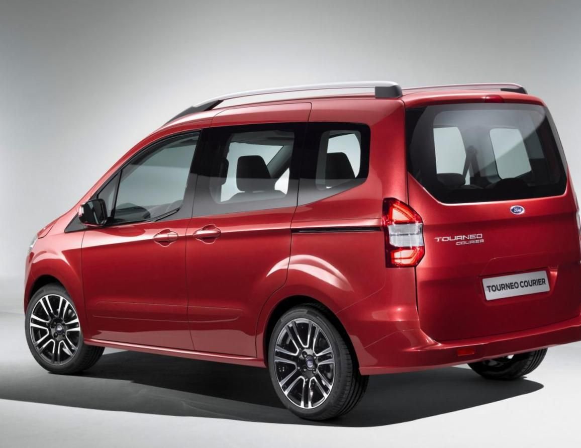 Ford Tourneo Courier 2013
