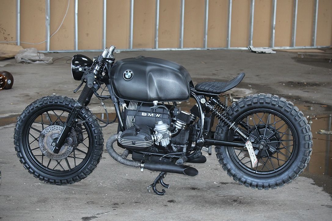 BMW r100s Black Baron