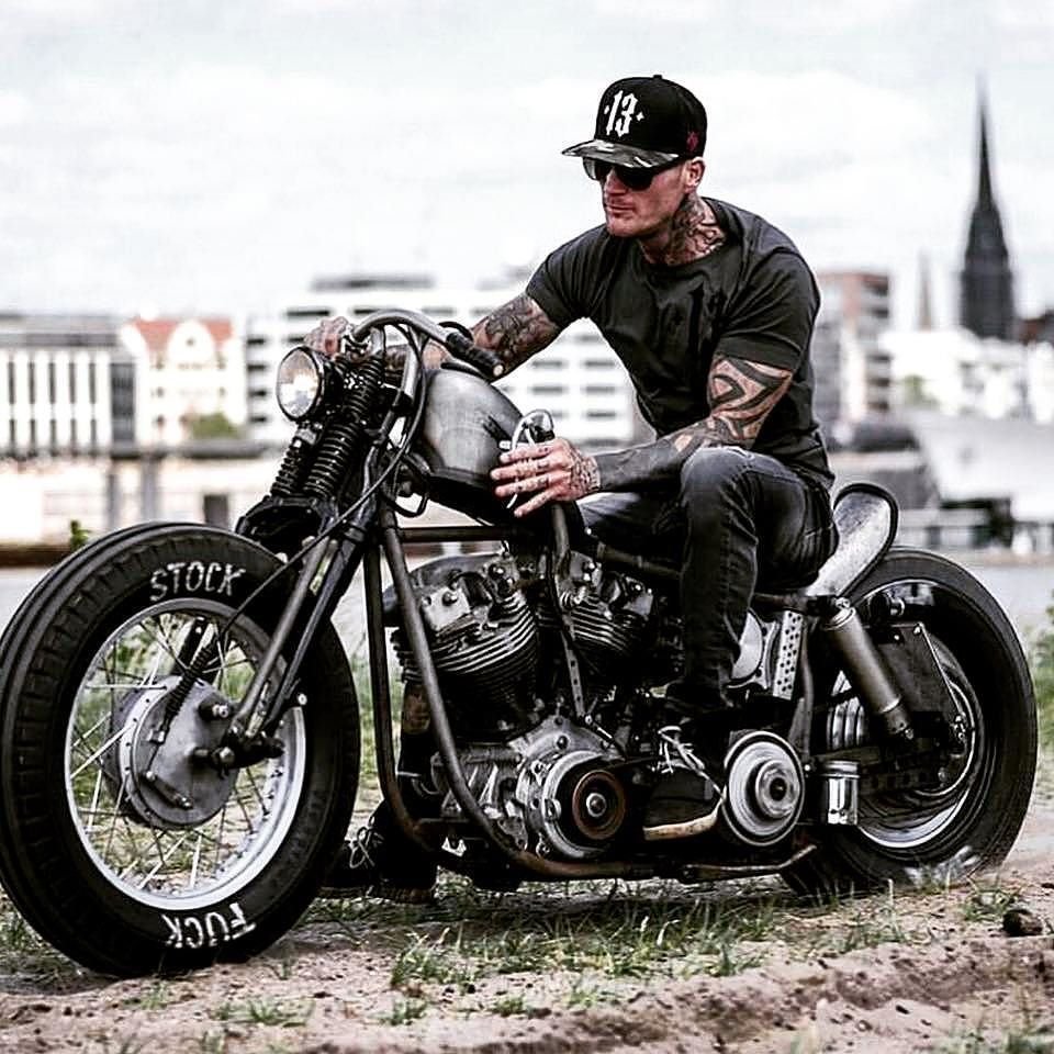 Мотоцикл Harley Davidson Bobber