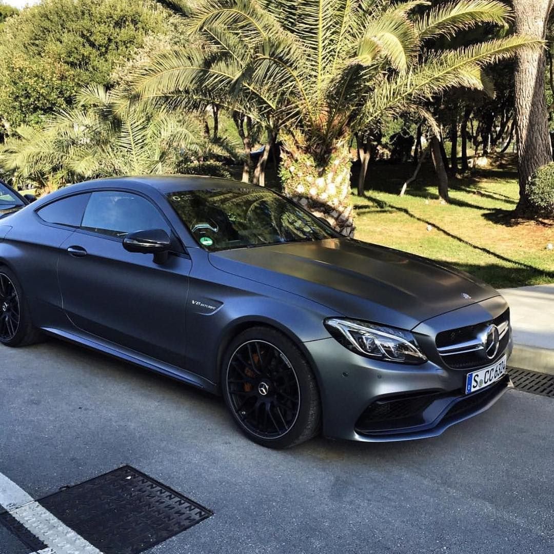 Mercedes c63s AMG матовый