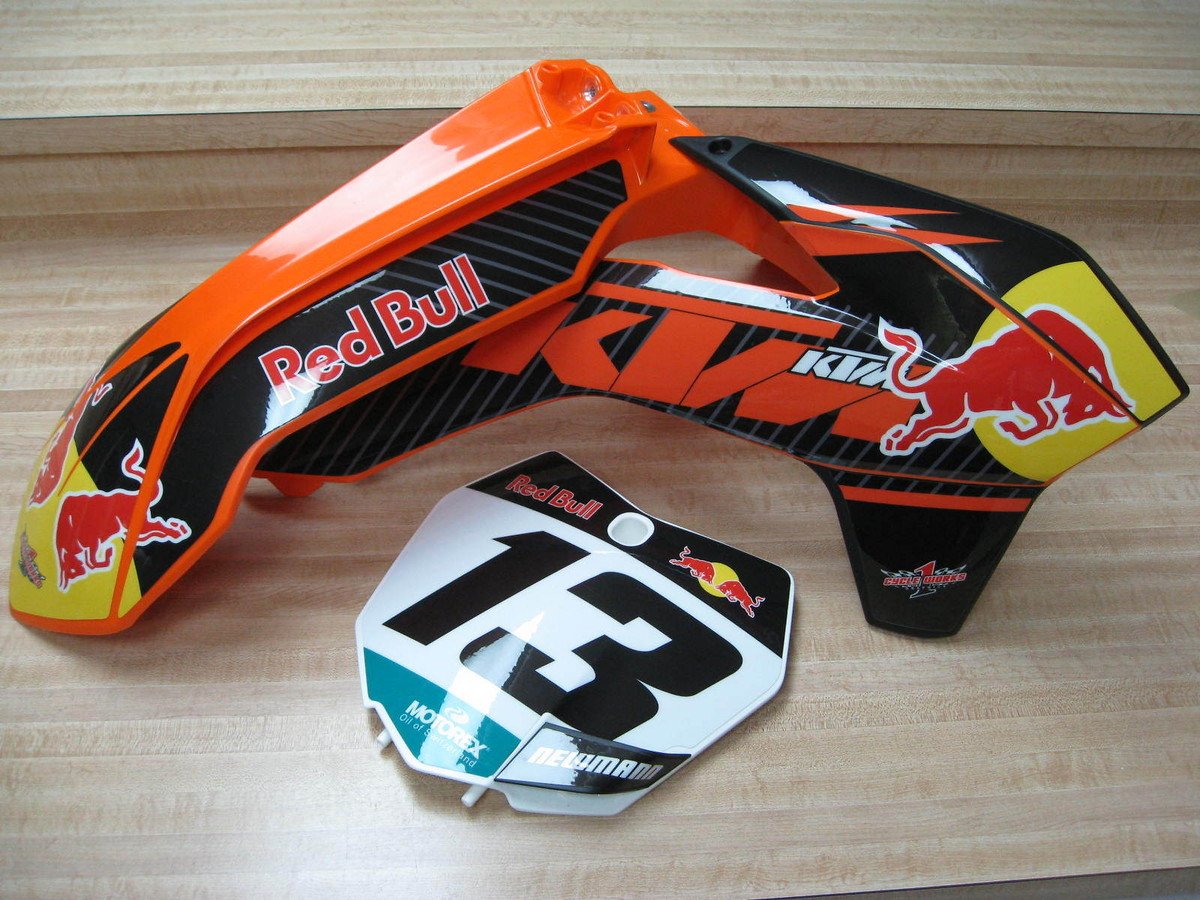 Наклейки ред Булл кроссовый