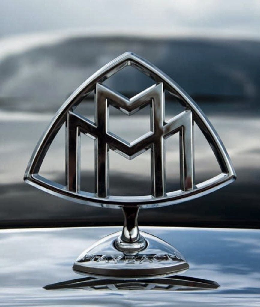 Мерседес Майбах логотип