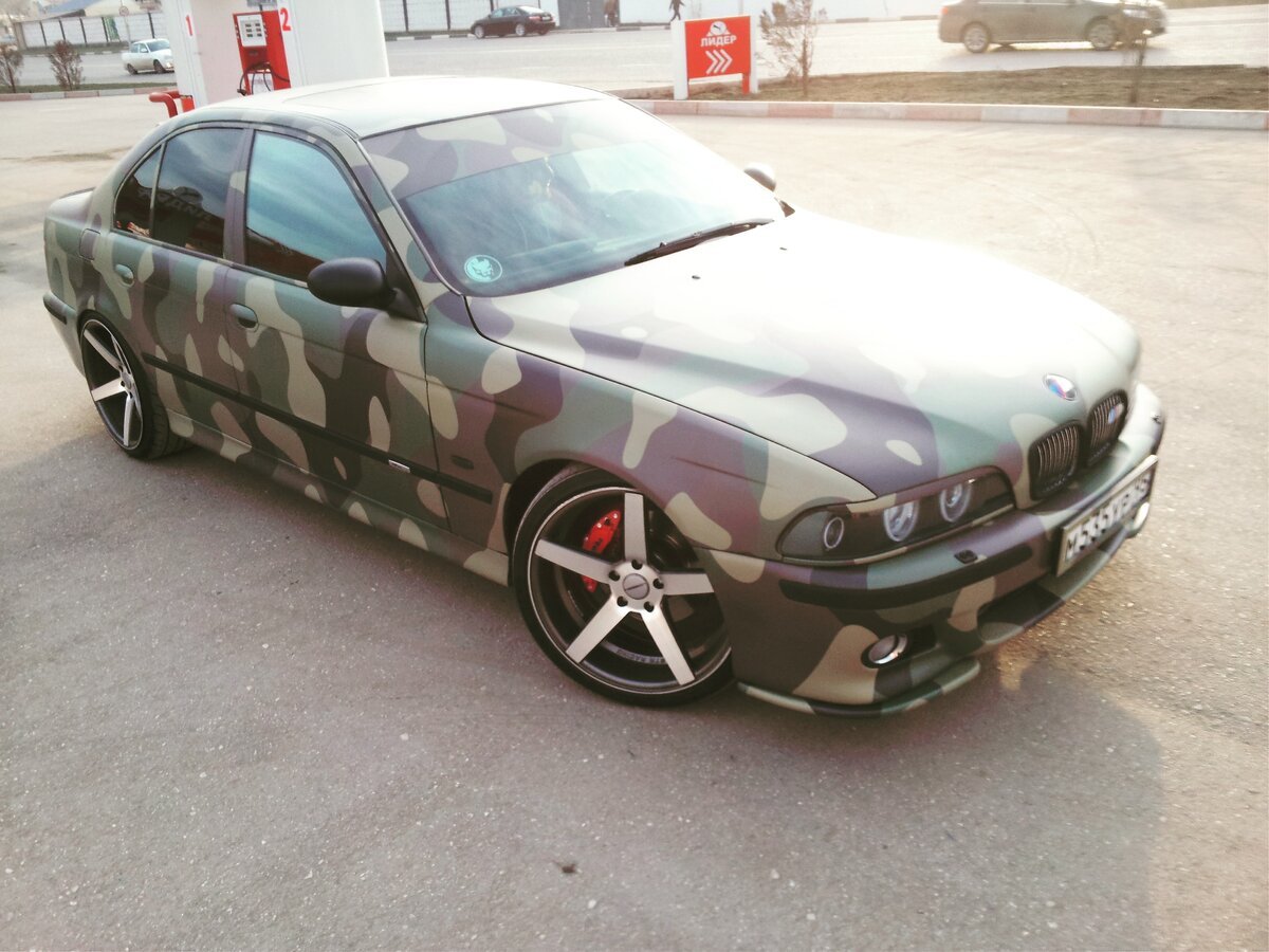 BMW e39 хаки