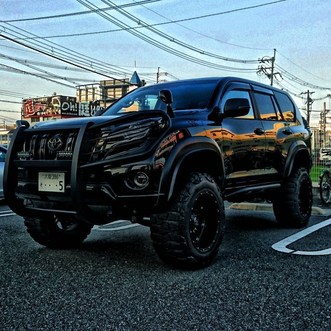 Toyota Prado Monster Truck