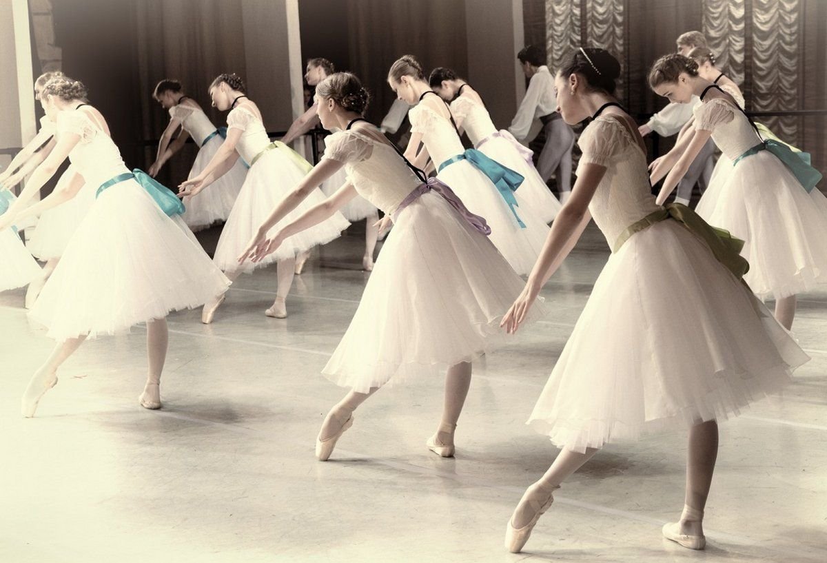 Академия Вагановой консерватория Бурнонвиля балет