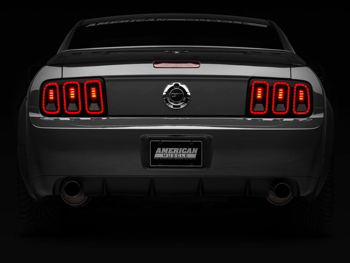 Ford Mustang 05-09 Tail Lights