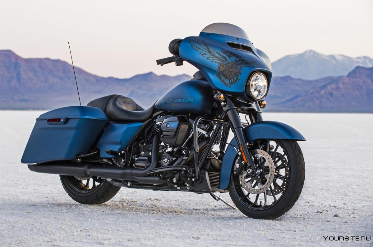 Харлей Дэвидсон Street Glide