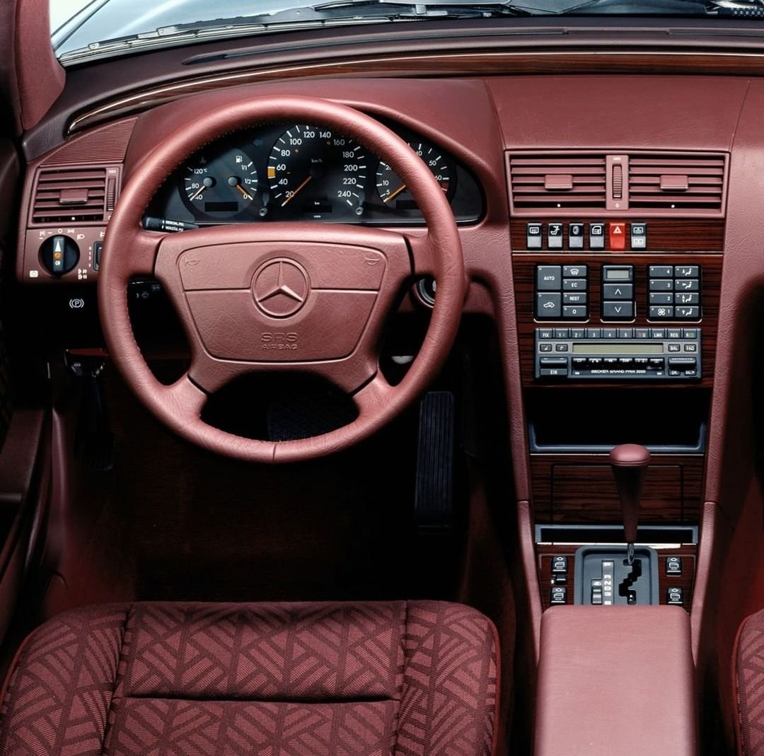 Mercedes Benz w202 Interior