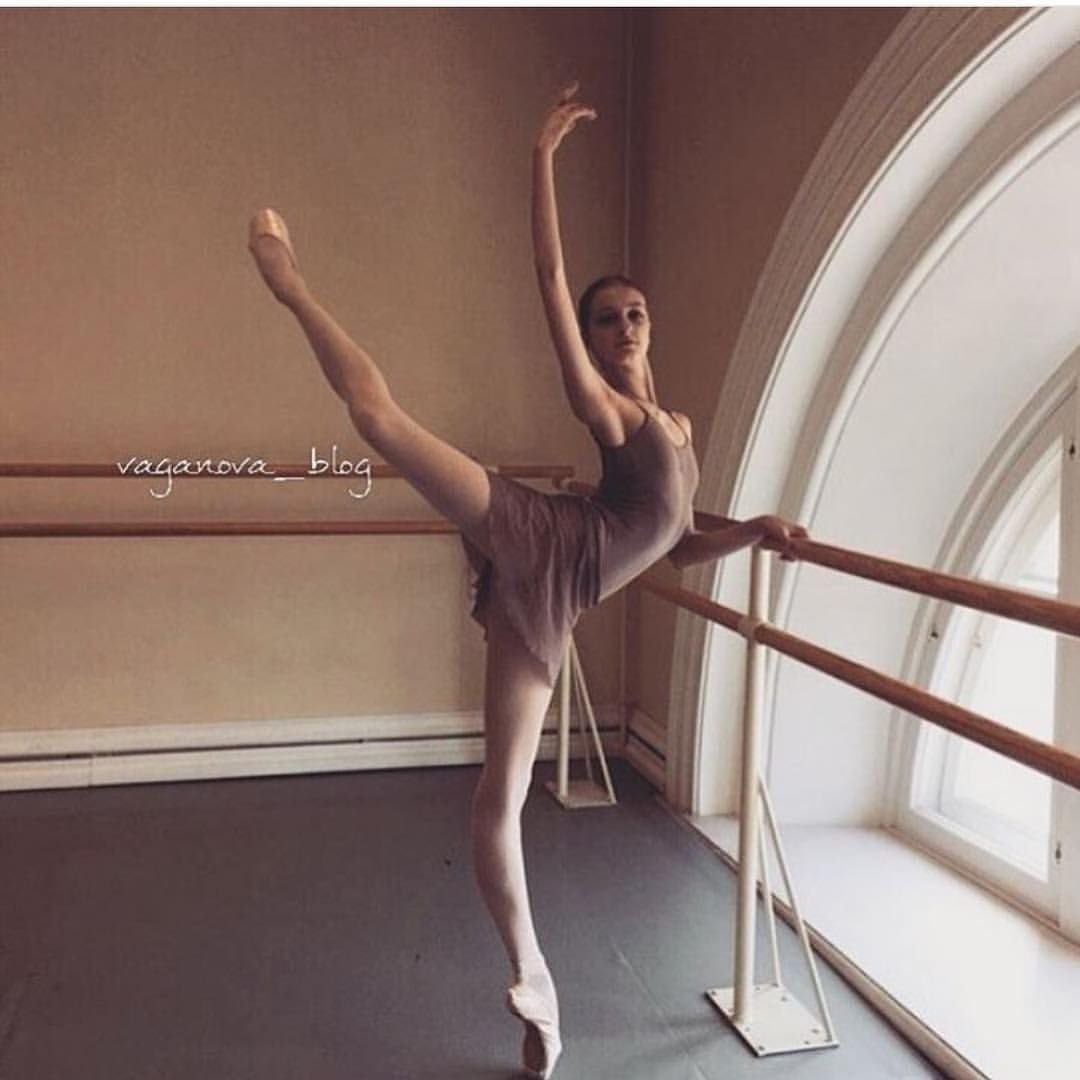 Дарья Резник балерина