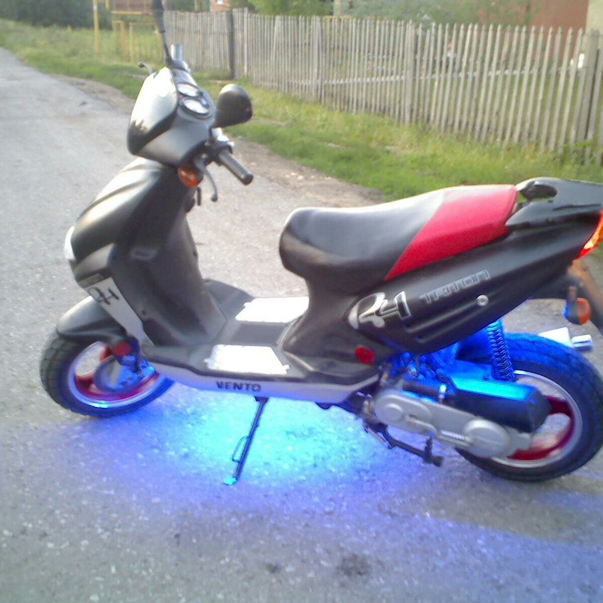 Подсветка на 4 тактный скутер