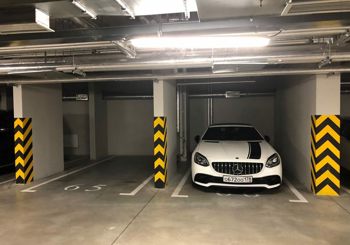 Машиноместо в подземном паркинге