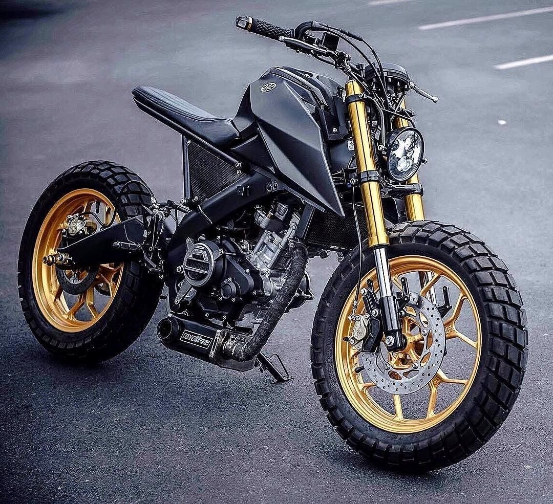 Custom Yamaha m-Slaz