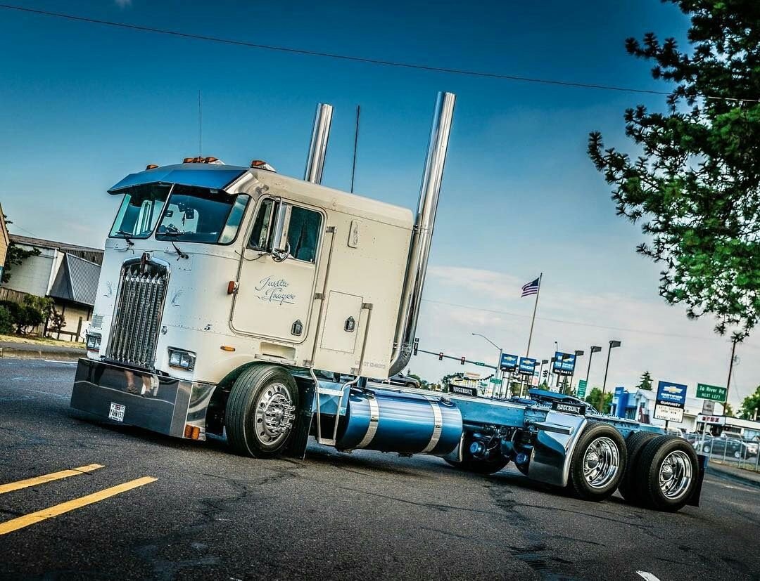 Kenworth k100