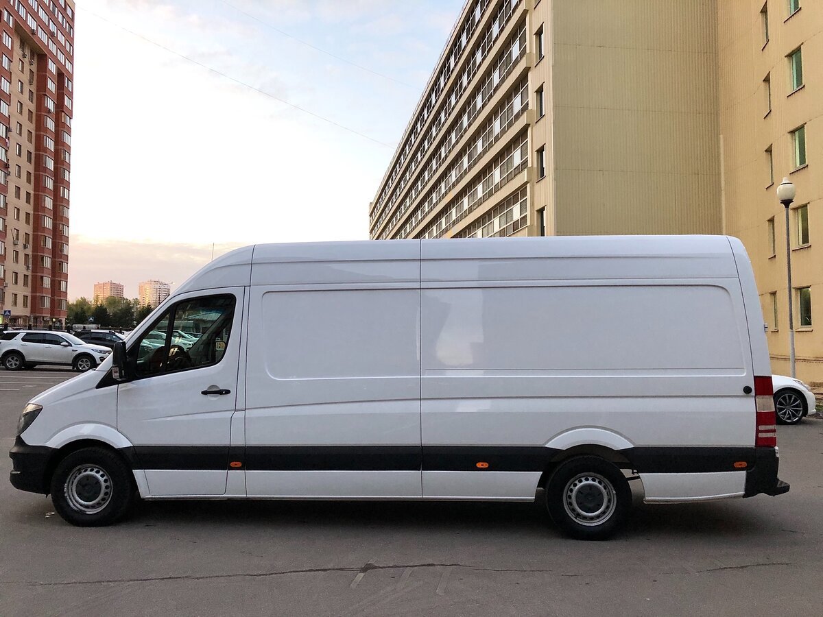 Мерседес Спринтер грузовой длинная база