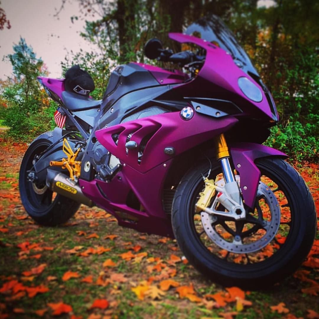 Мотоцикл БМВ 1000rr фиолетовый