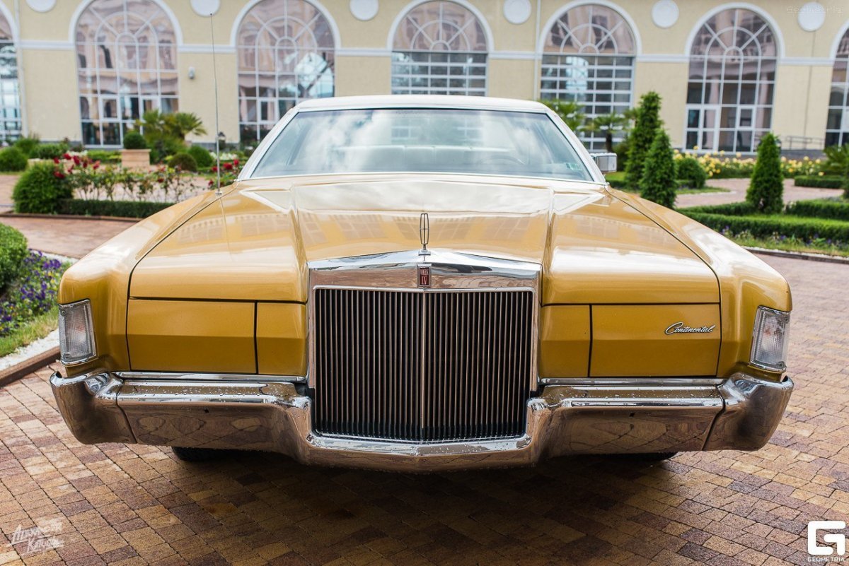 Lincoln Mark 4 1982