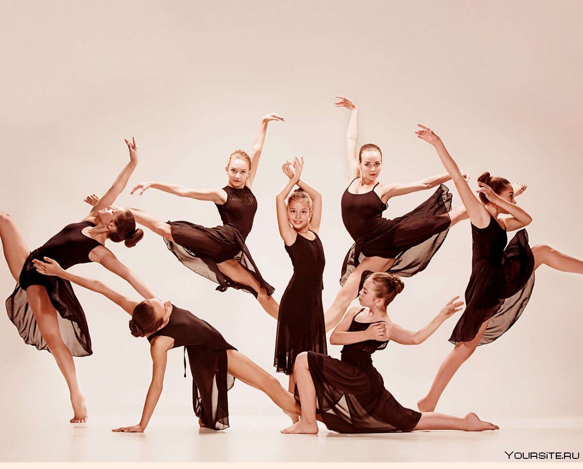 Танцы в группе Contemporary