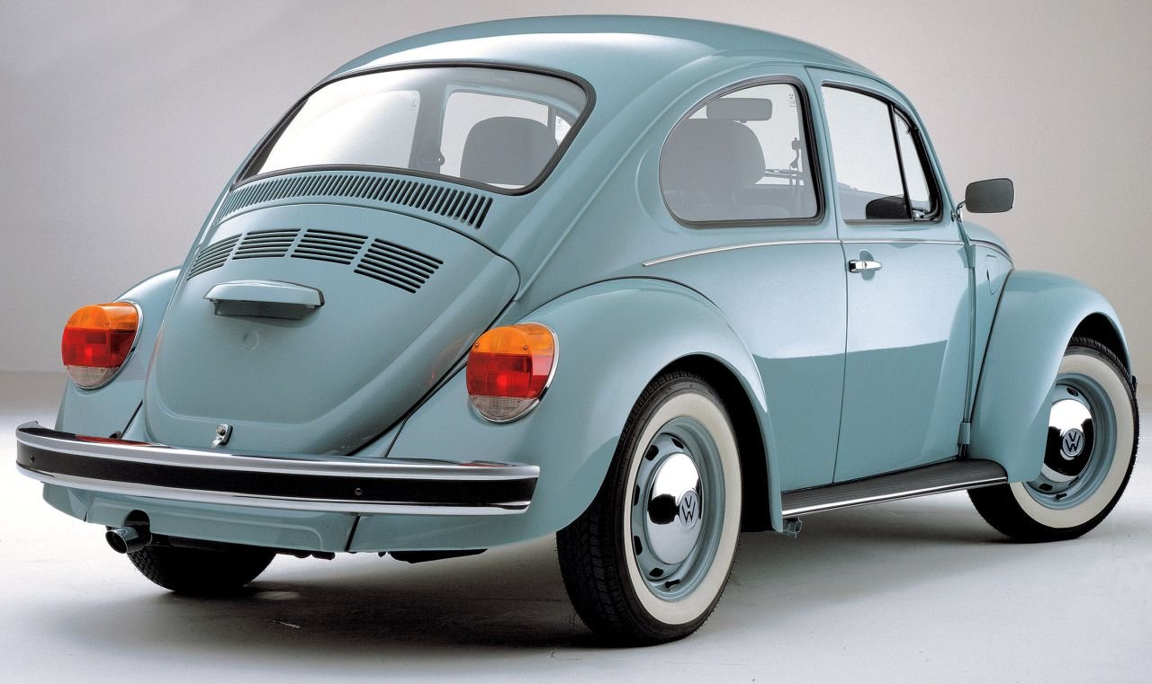 1 автомобиль фольксваген. Volkswagen Жук Битл. Фольксваген Битл 1. Фольксваген Жук 2003 Кафер. Volkswagen Beetle Type 1.