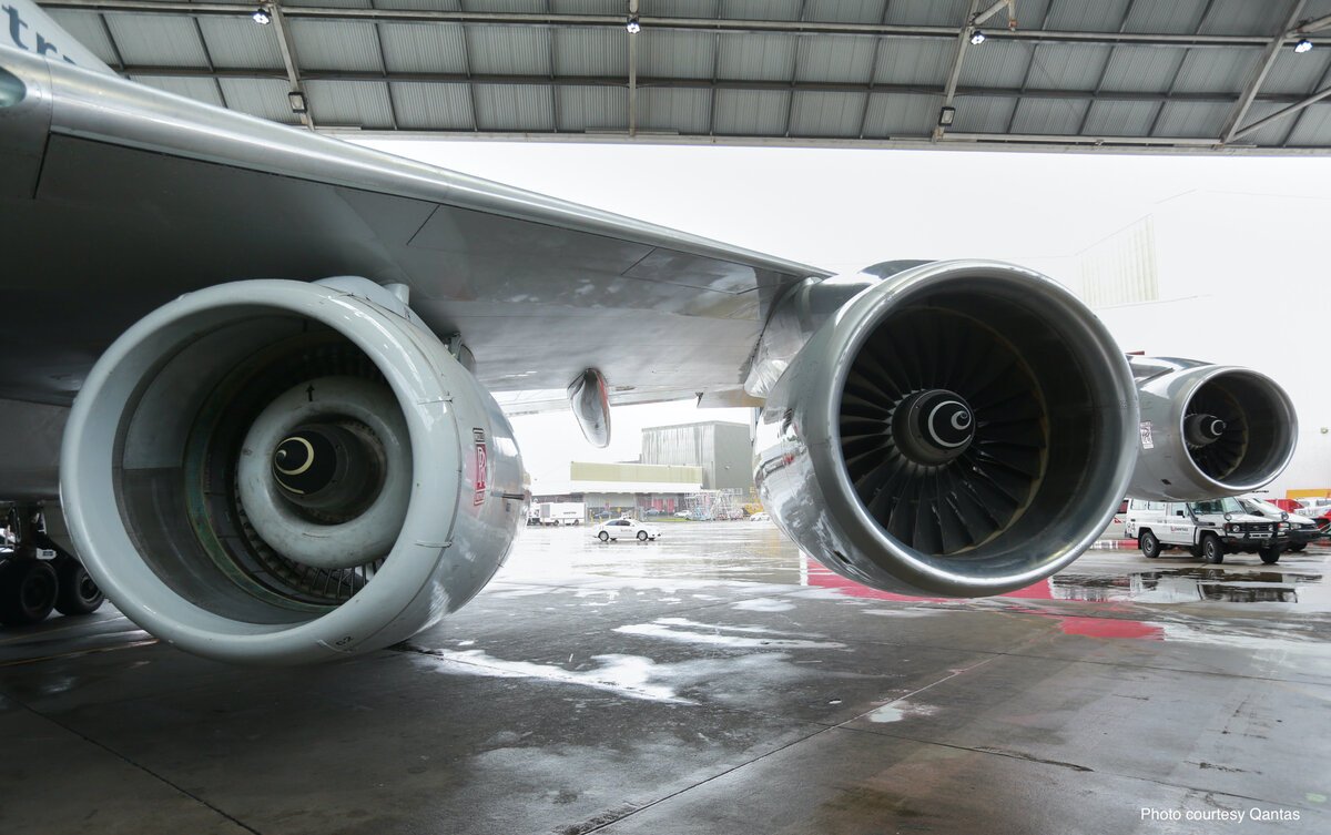 Ram Air Turbine 747