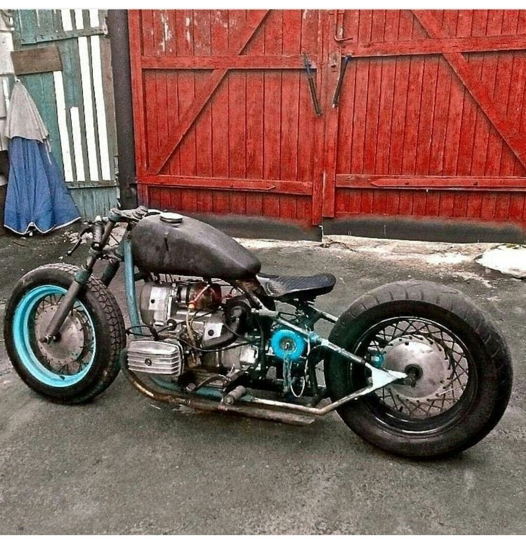 Мотоцикл Урал кастом боббер