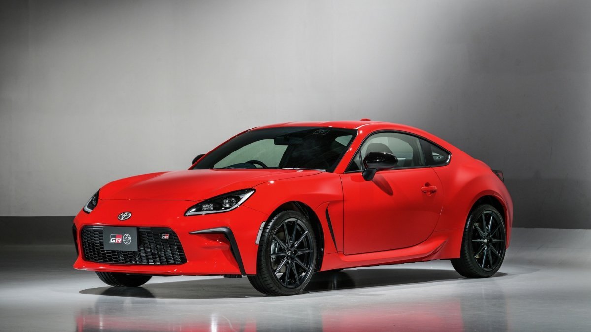 Тойота gt 86 2022