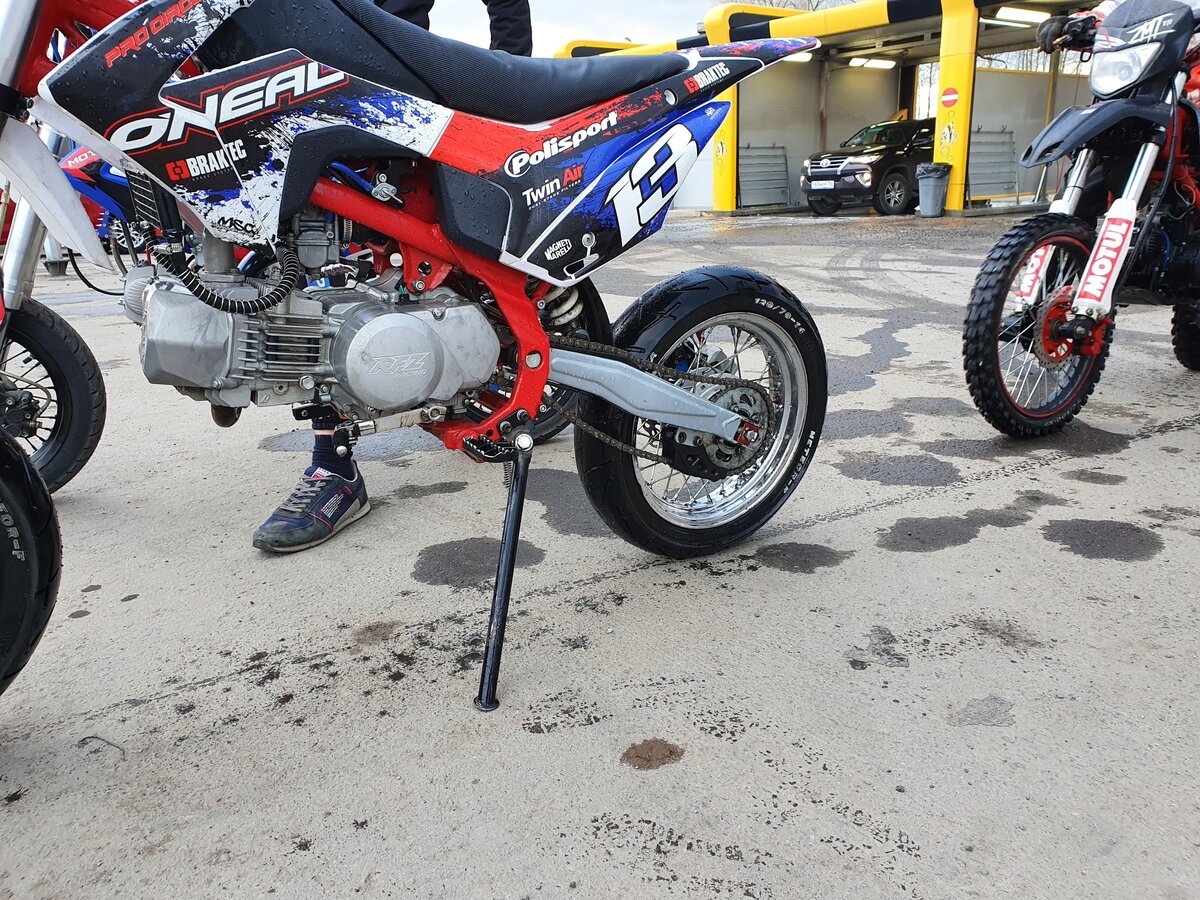 BSE Daytona 190