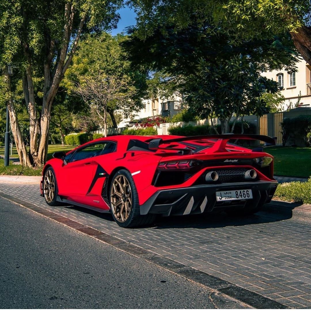 Lamborghini Aventador SV J