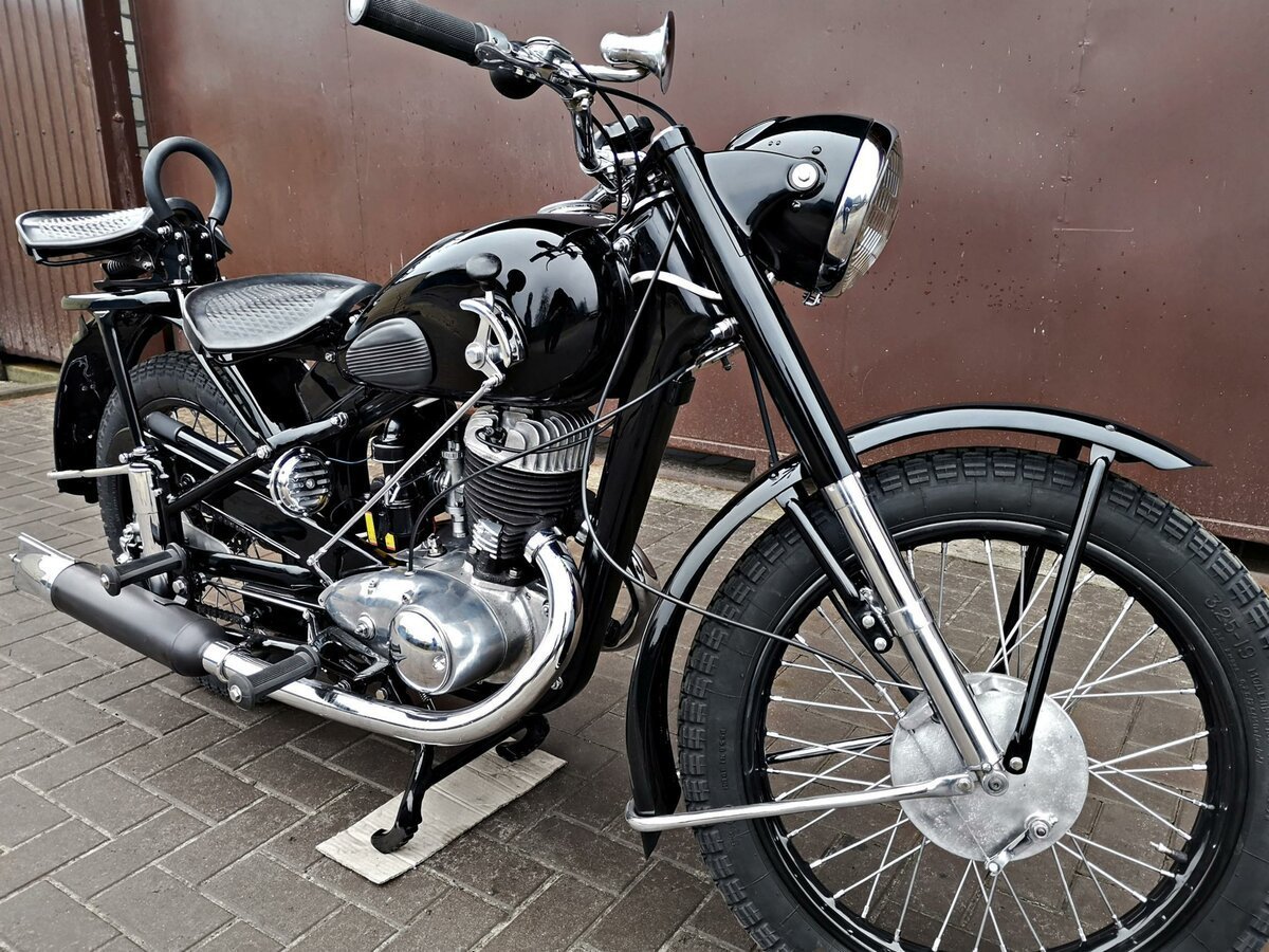Советские мотоциклы ИЖ 49