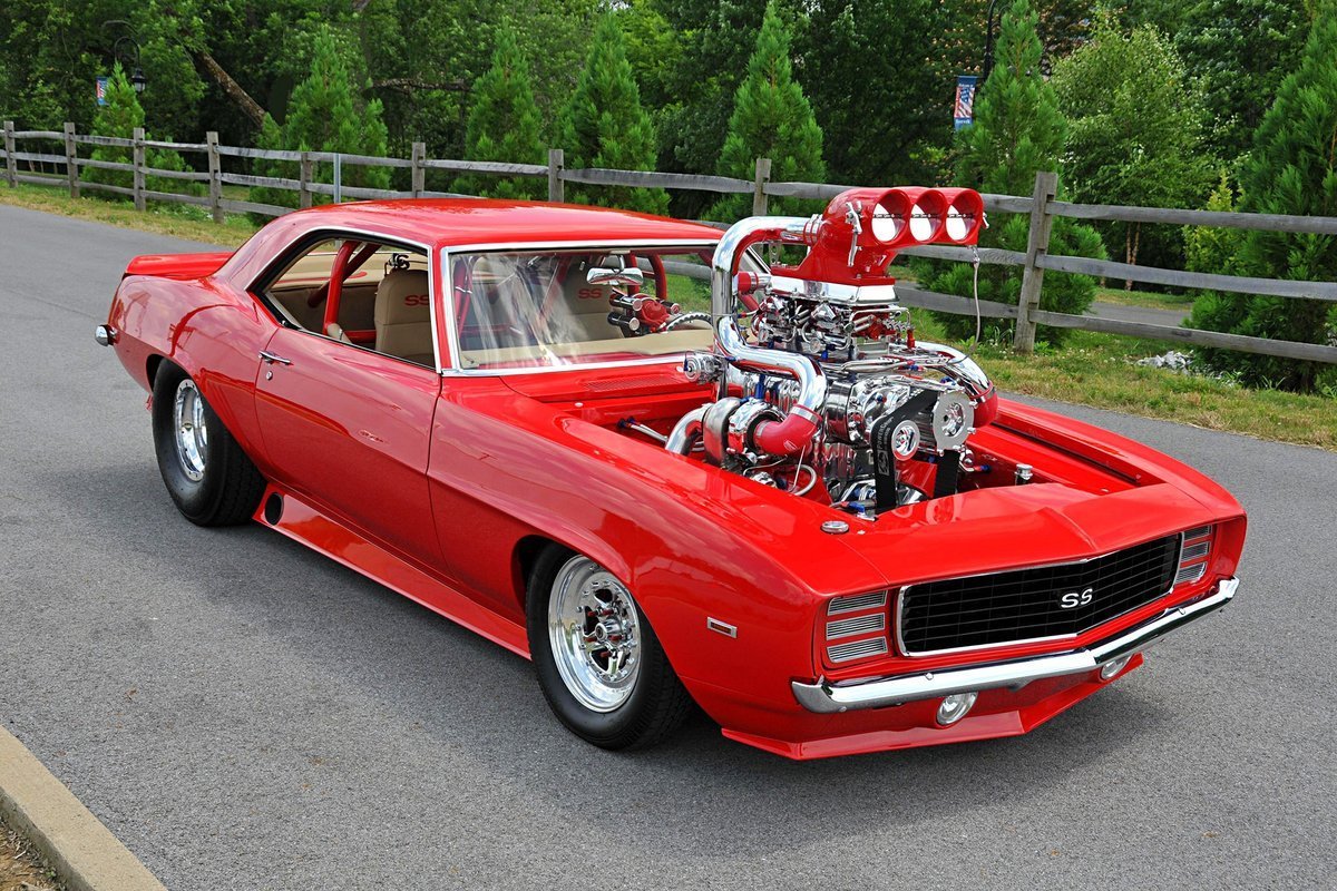 Dodge Charger 1969 суперчарджер