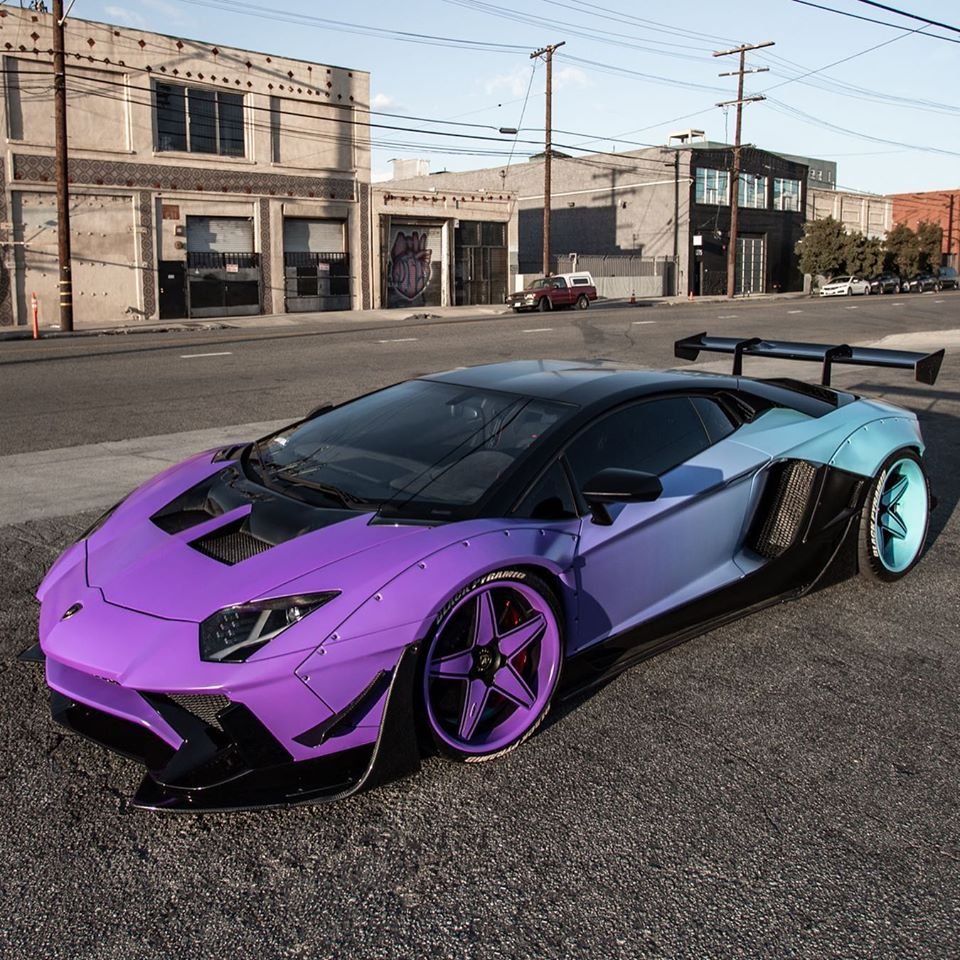 Lamborghini Aventador 2020