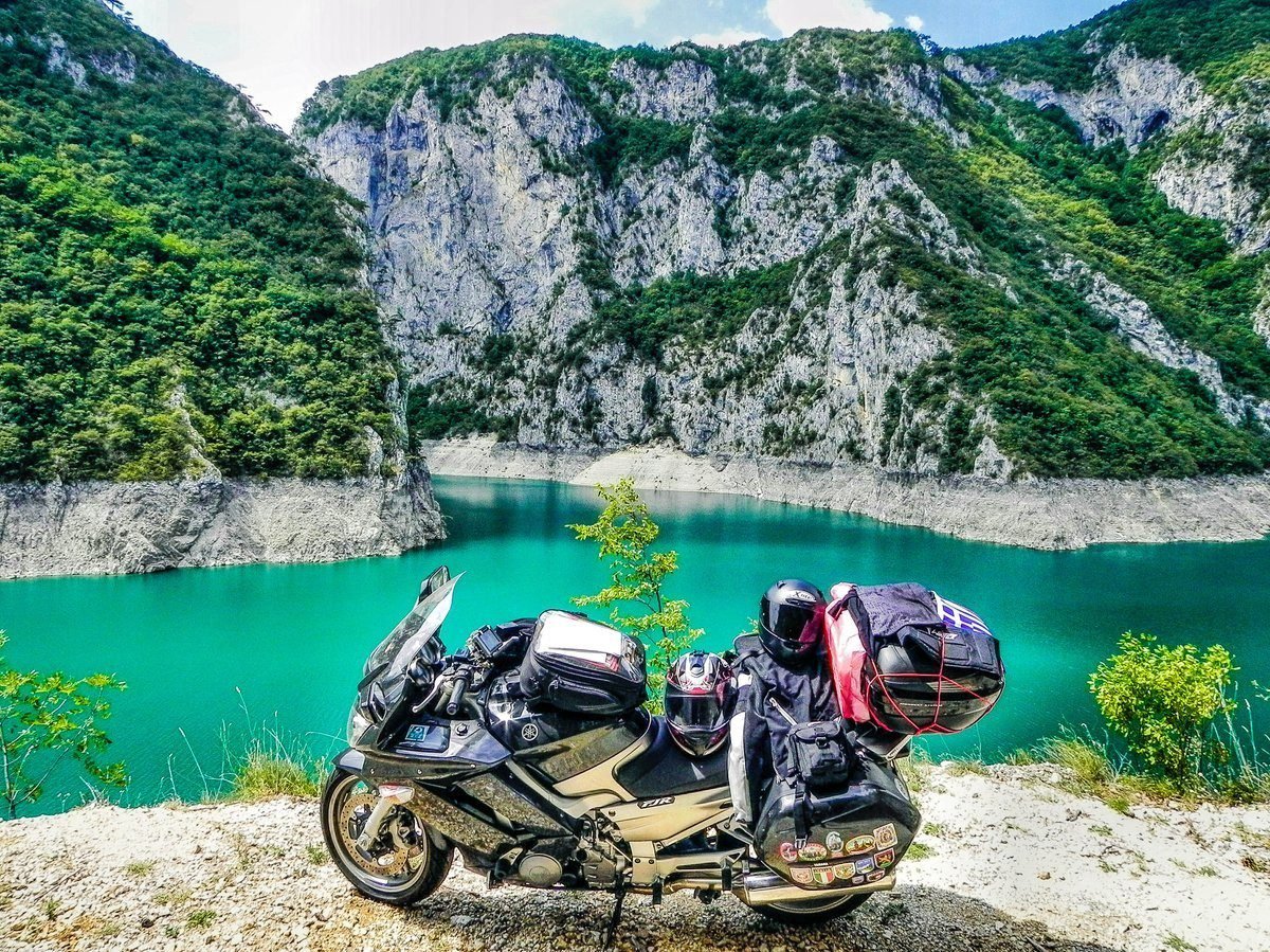 Мотоциклы для туризма и путешествий