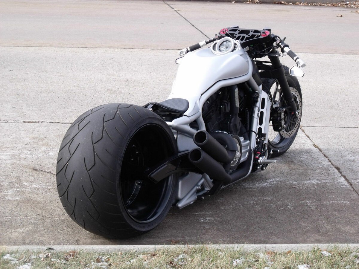 Мотоцикл Харлей Дэвидсон v-Rod Custom