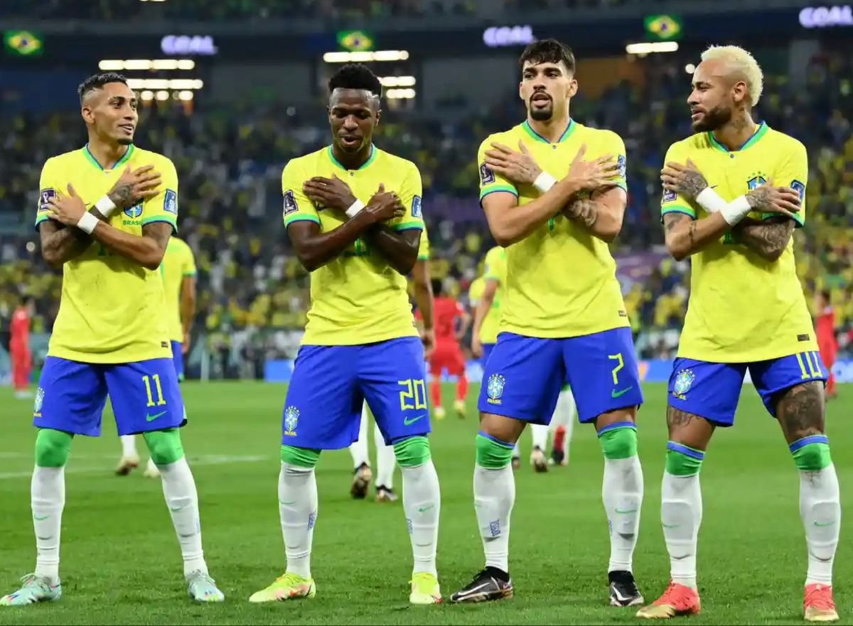 знаменитые футболисты бразилии