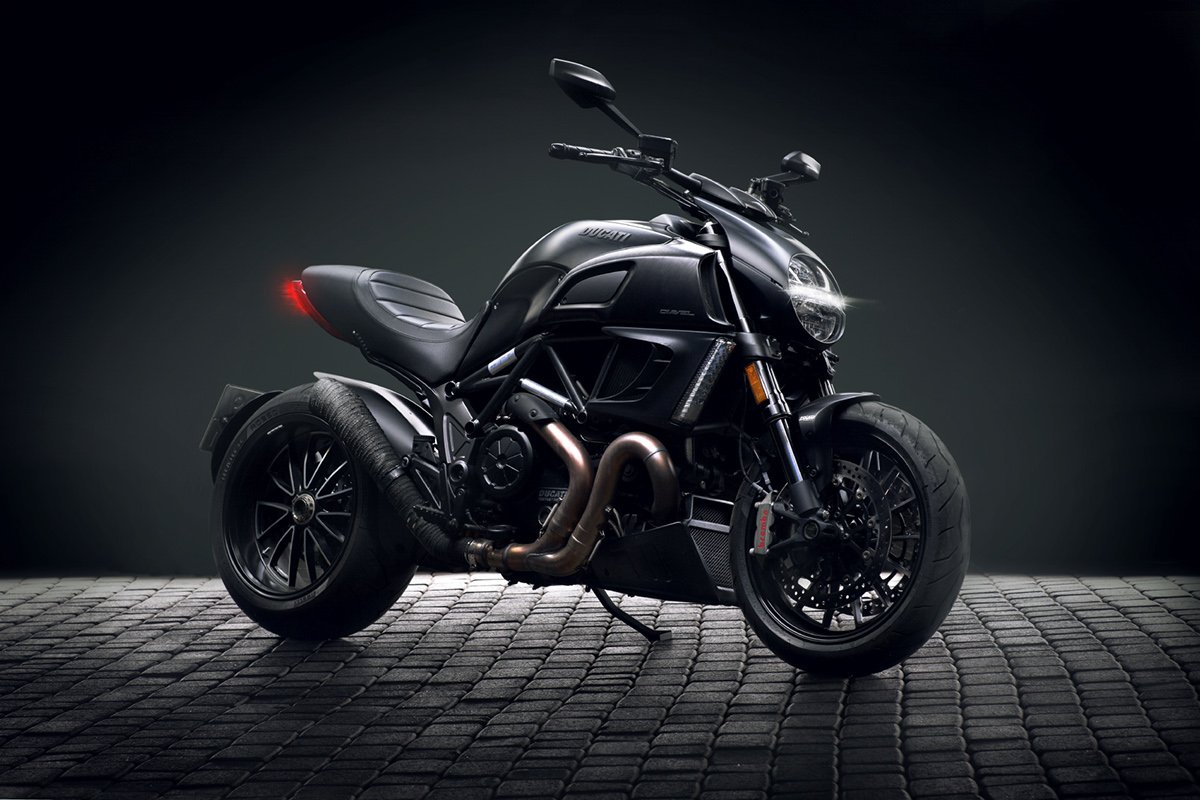 Ducati Diavel электромотоцикл